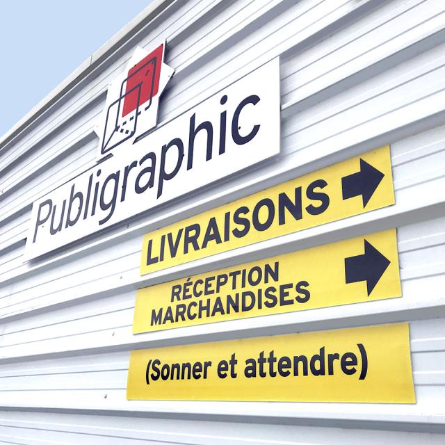 fleches directionnelles sur bardage